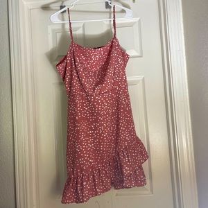 A beautiful short Mauve dress with white dots..
